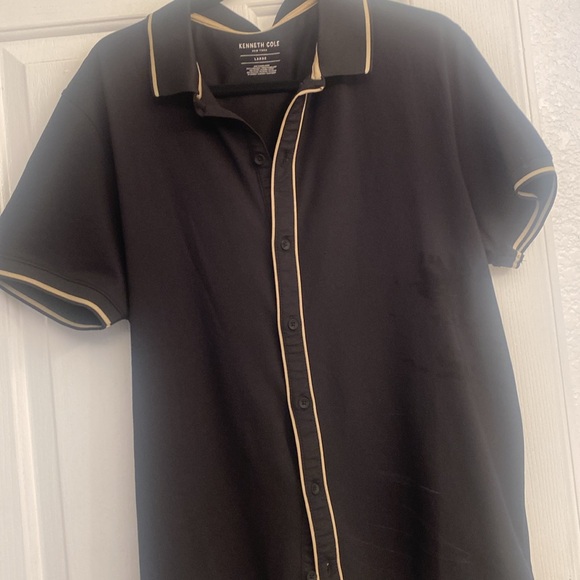 Kenneth Cole polo shirt bought for my son he didn’t like barley wore - Picture 2 of 5
